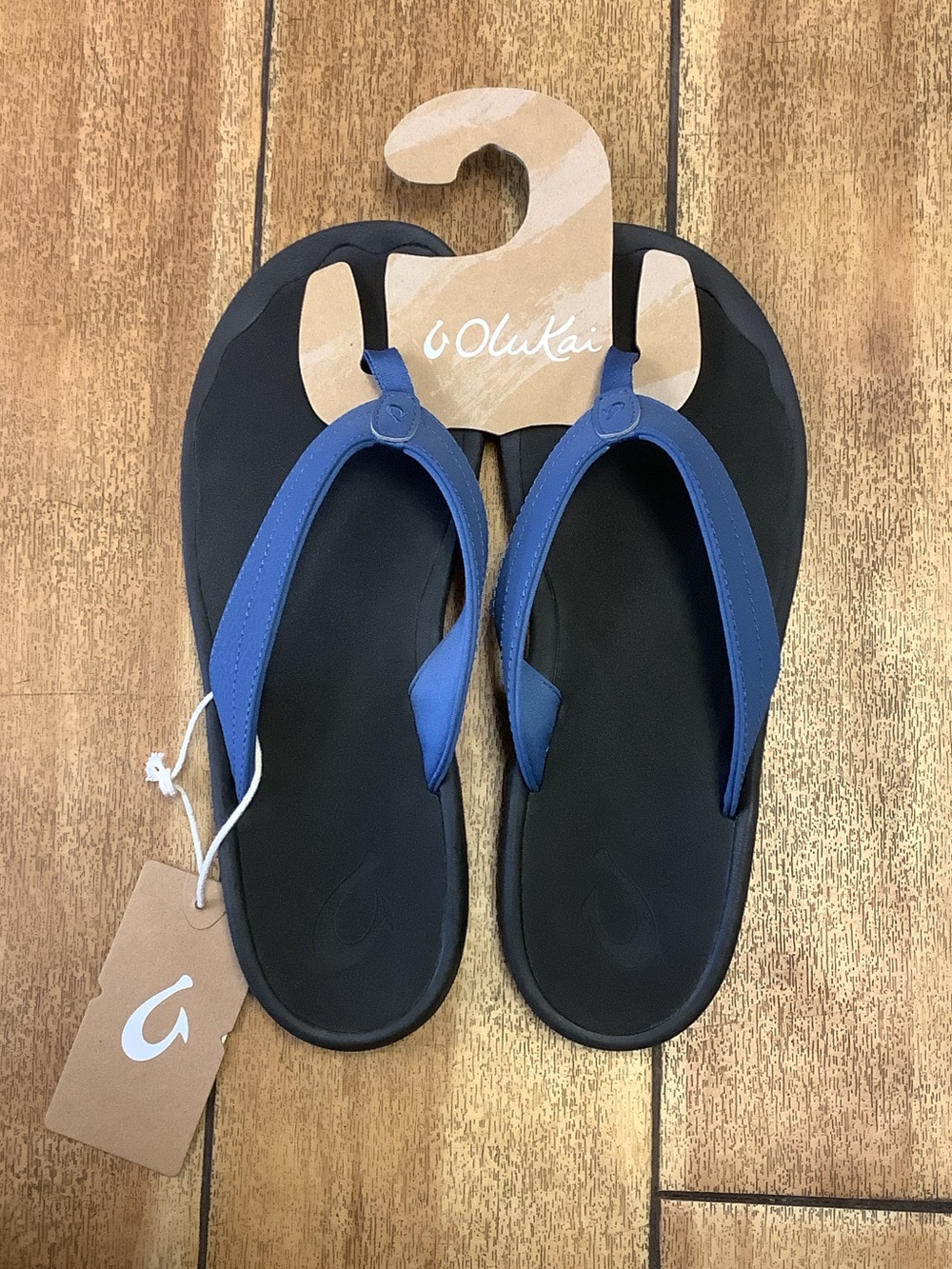 Women’s blue Ohana